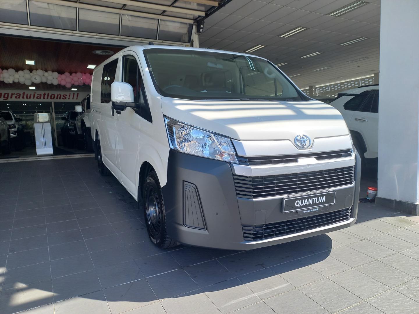 Toyota Quantum 2.8 LWB Crew Cab